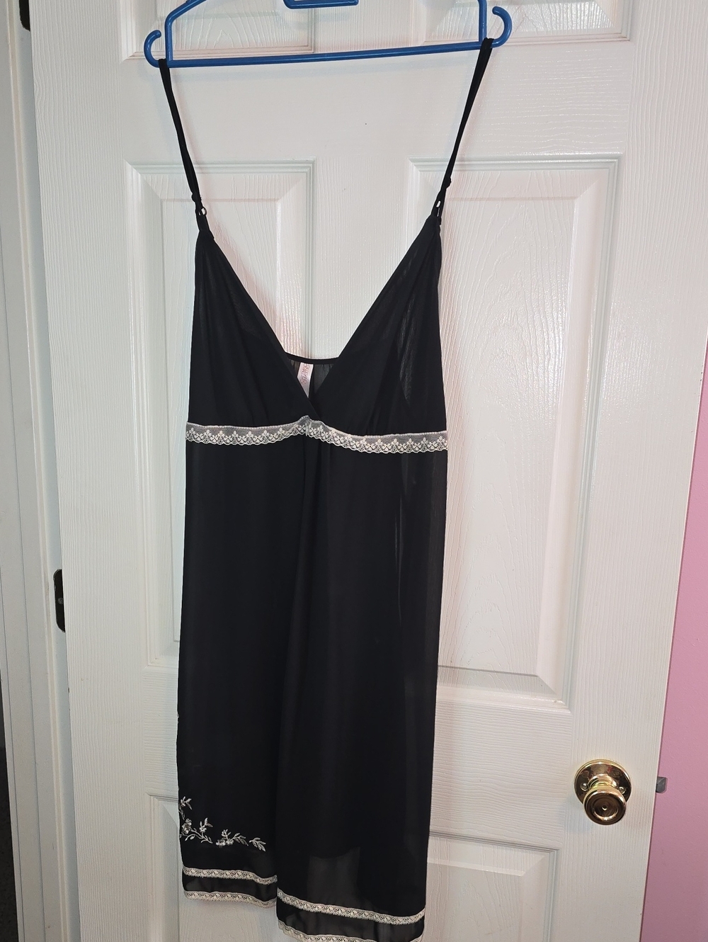 Gilligan & O'Malley Black Chemise with White Lace Trim